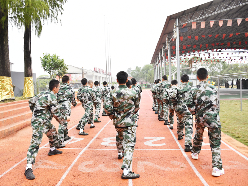 素质教育学校,特训学校,青少年特训学校