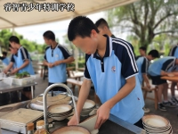 睿智青少年特训学校举办千龙湖野炊活动